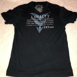 Men’s Express Graphic Tee Size Small